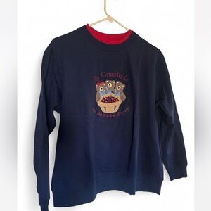Vintage Navy Blue Sweatshirt with Bear Design for Grandma